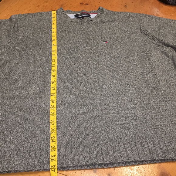 Tommy Hilfiger Gray Crewneck Sweater - Picture 7 of 8
